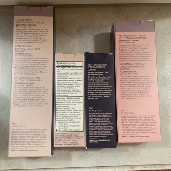 Mary Kay Time Wise miracle set for Combination to oily skin NIB - Picture 7 of 13